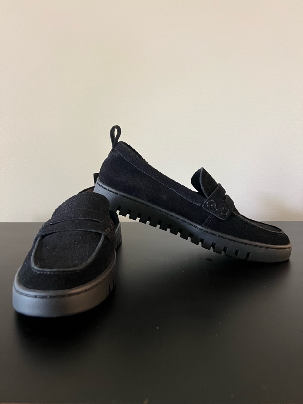 Vionic Black Suede Uptown Loafer Women’s 7.5 NWOT